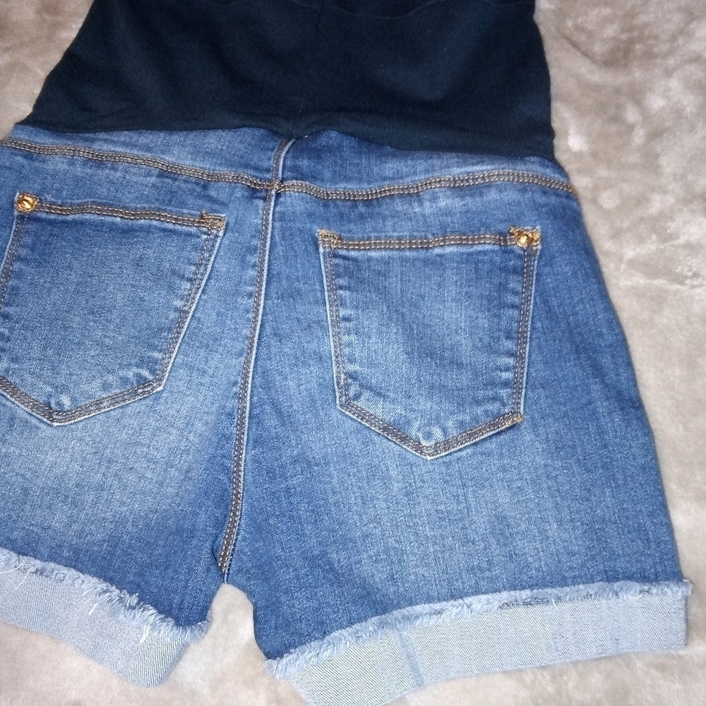 Nwot Indigo poppy maternity jeans shorts - Picture 8 of 8